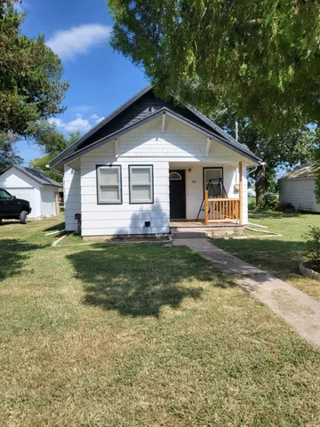$74,900 | 410 North Freeborn Street, Marion, KS 66861