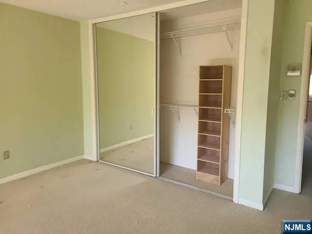 $4,100 | 10 Peabody Court, Unit 1010, Teaneck, NJ 07666