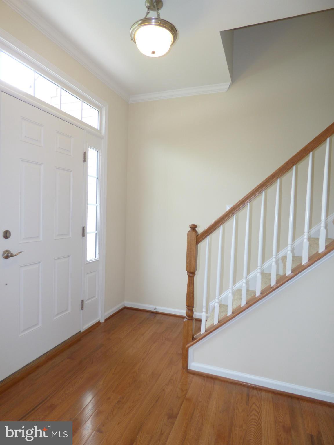 25 Harrell Road Fredericksburg, VA 22405 - Photo 3 of 29 Foyer