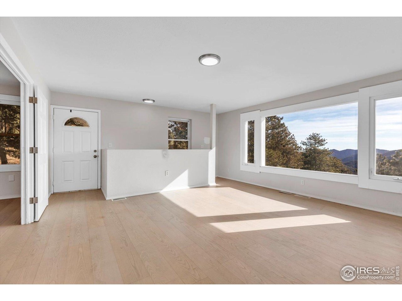 148 Hickok Trail Ward, CO 80481 - Photo 14 of 35 upper level