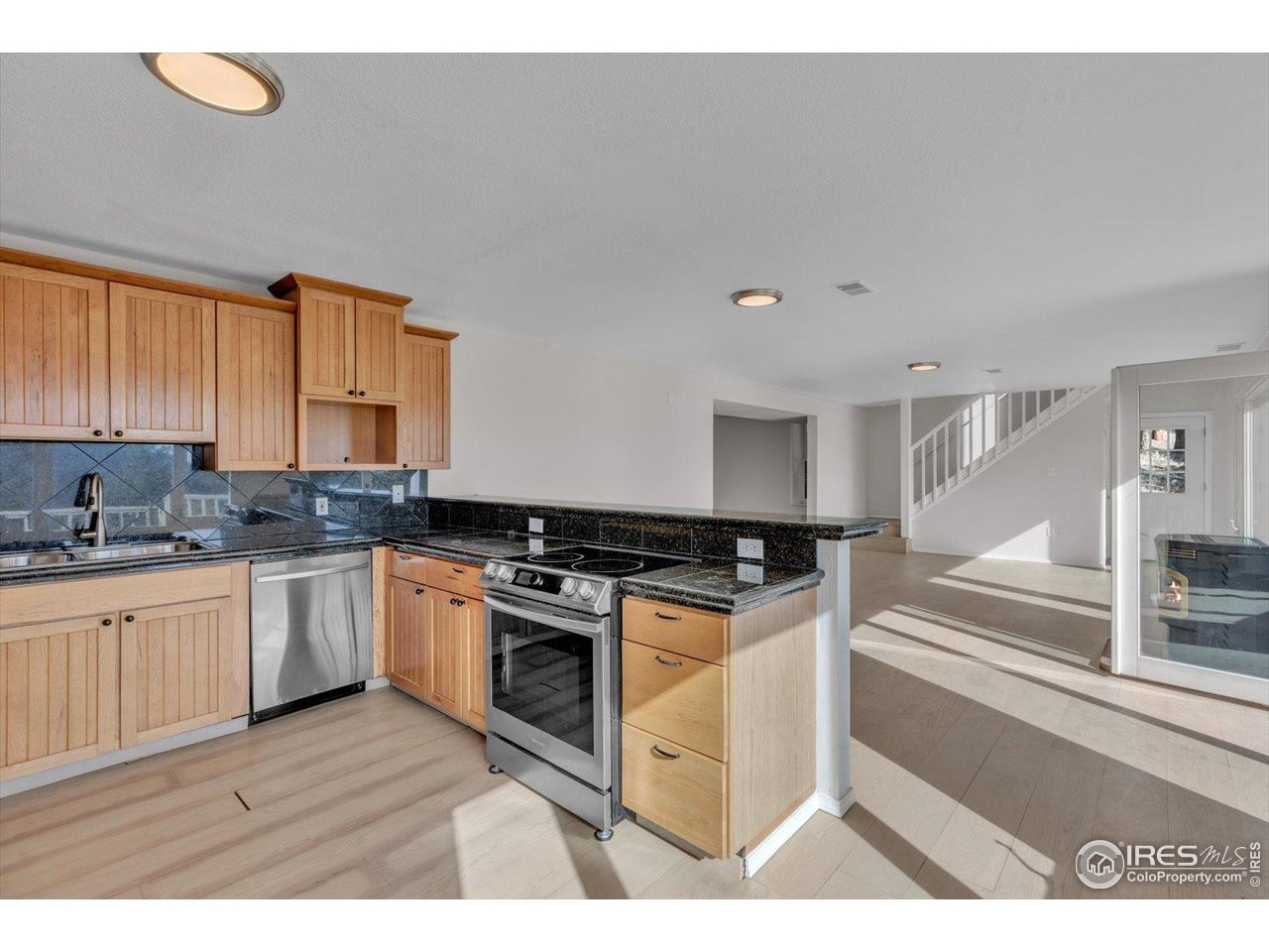 148 Hickok Trail Ward, CO 80481 - Photo 8 of 35