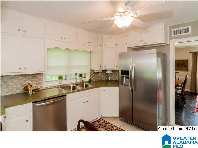 1400 Shades Crest Road Birmingham, AL 35226 - Photo 12 of 30