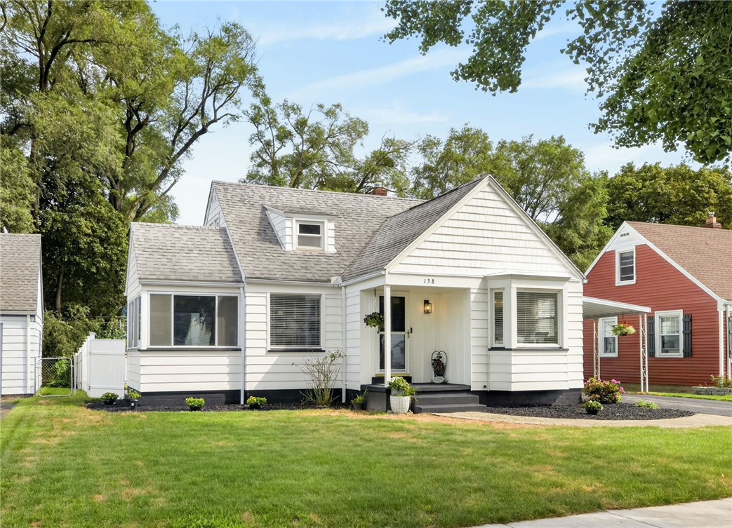 138 Glenthorne Road Rochester, NY 14615 - Photo 1 of 30 Welcome to 138 Glenthorne Rd!