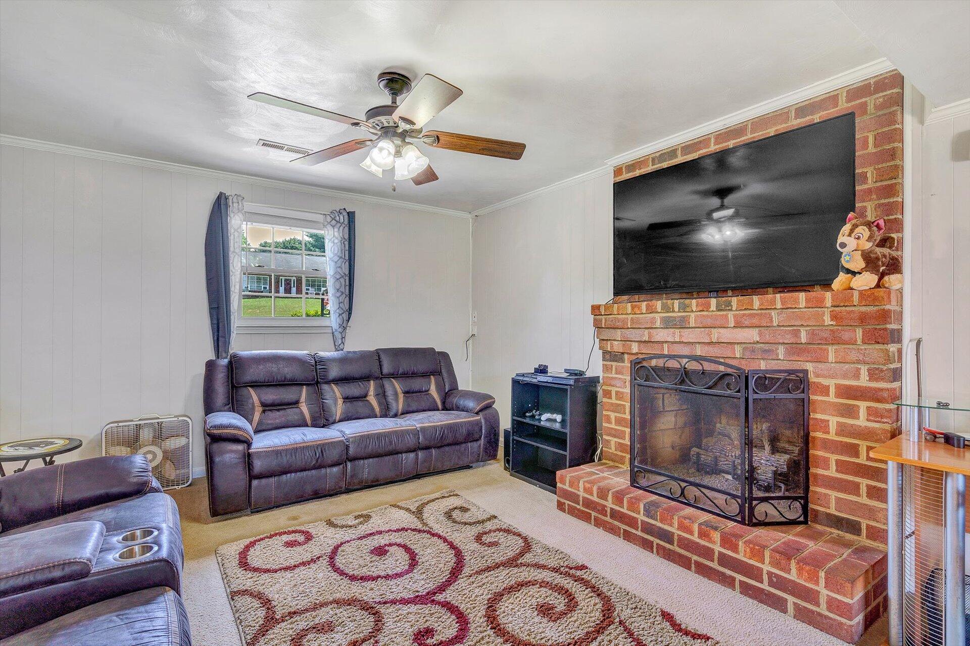 5119 Springer Road Northeast Roanoke, VA 24012 - Photo 23 of 39 23-080220210078