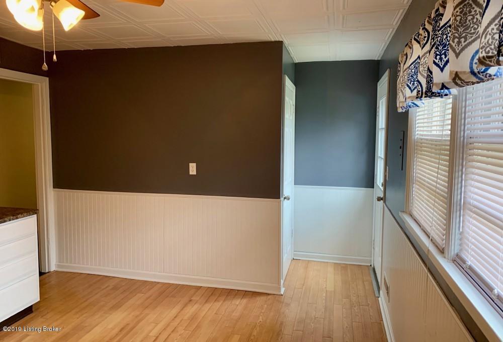 3327 Janell Road Louisville, KY 40216 - Photo 7 of 24 image-19E32EC0-4D25-48CB-B4CD-0C1E495401