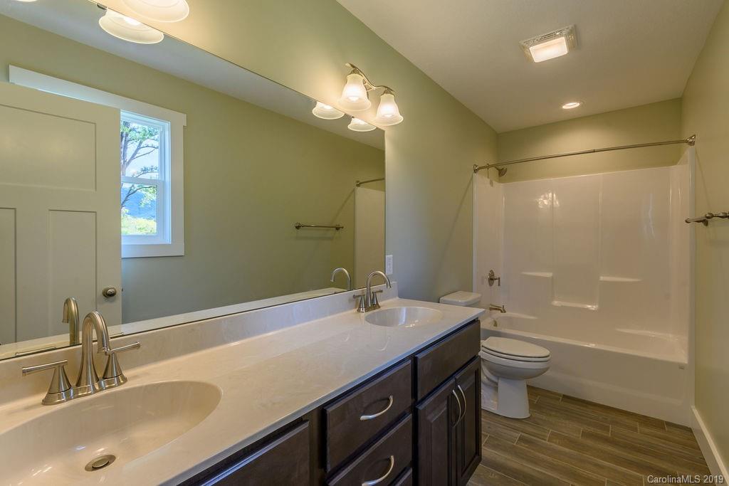 121 Craven Road Waynesville, NC 28786 - Photo 16 of 20 Gallery Image 16