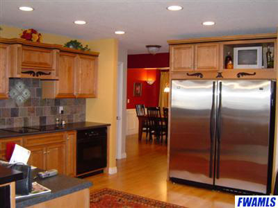 5714 Hollopeter Road Leo, IN 46765 - Photo 4 of 11