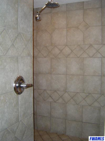 5714 Hollopeter Road Leo, IN 46765 - Photo 7 of 11