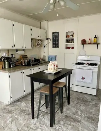 $2,350 | 166 Kendrick Avenue, Unit 2, Quincy, MA 02169