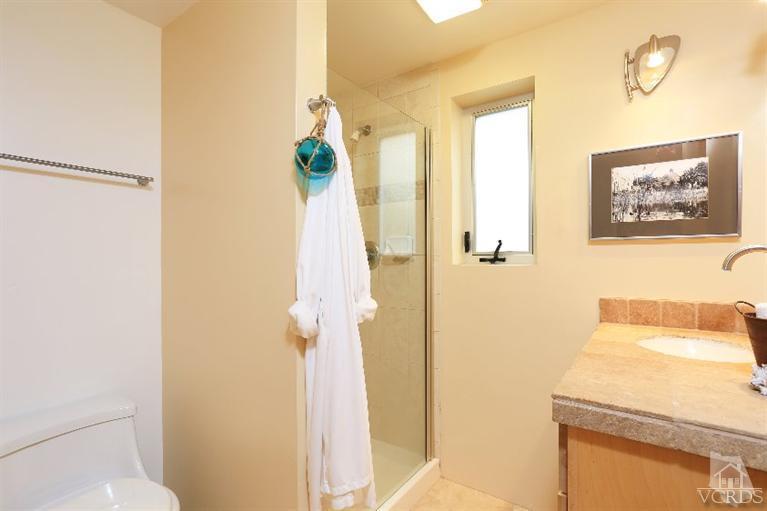 369 Cahuenga Drive Oxnard, CA 93035 - Photo 8 of 22 Additional Photo