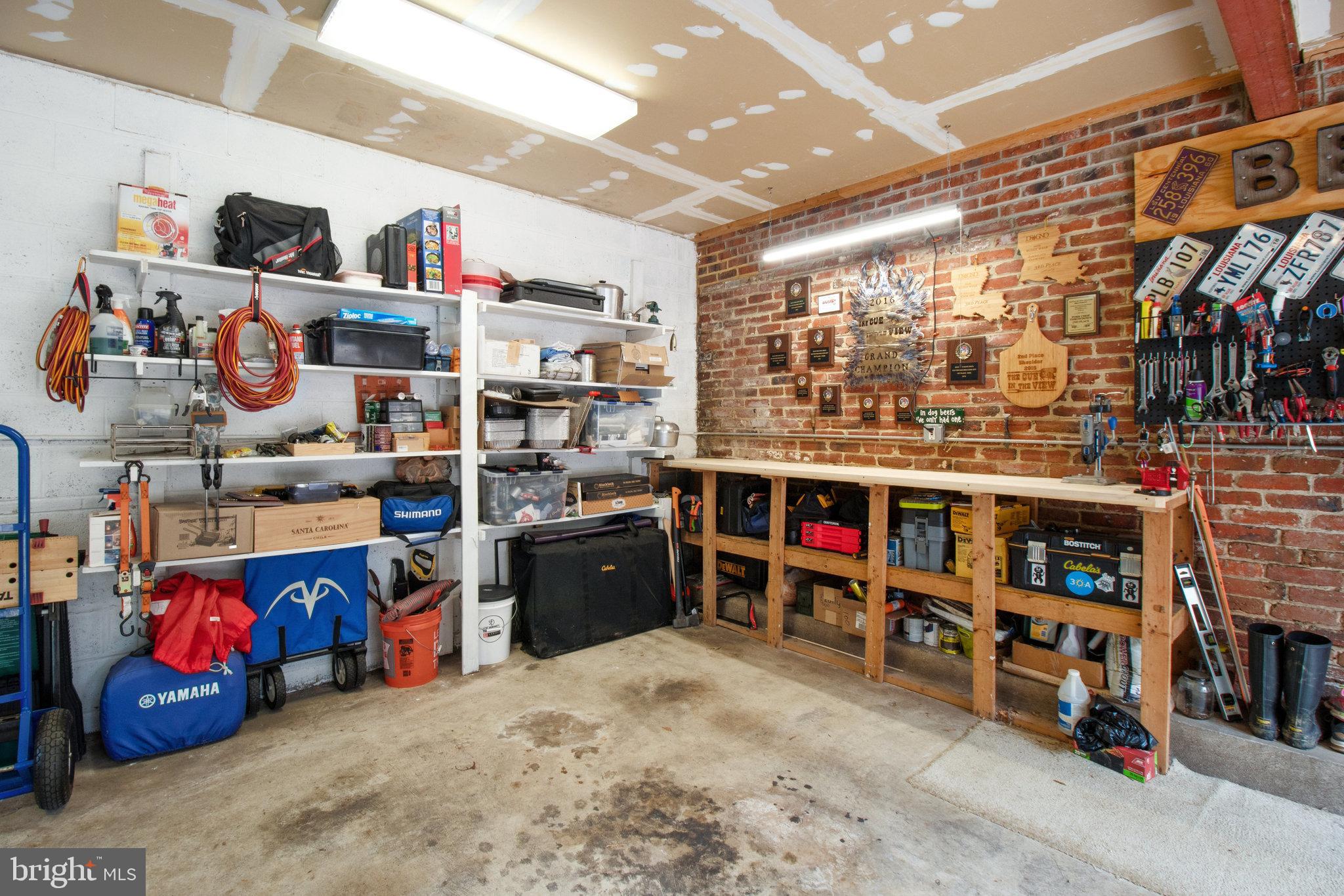 100 Battle Street Southeast Vienna, VA 22180 - Photo 54 of 88 Large garage w/ workbench.