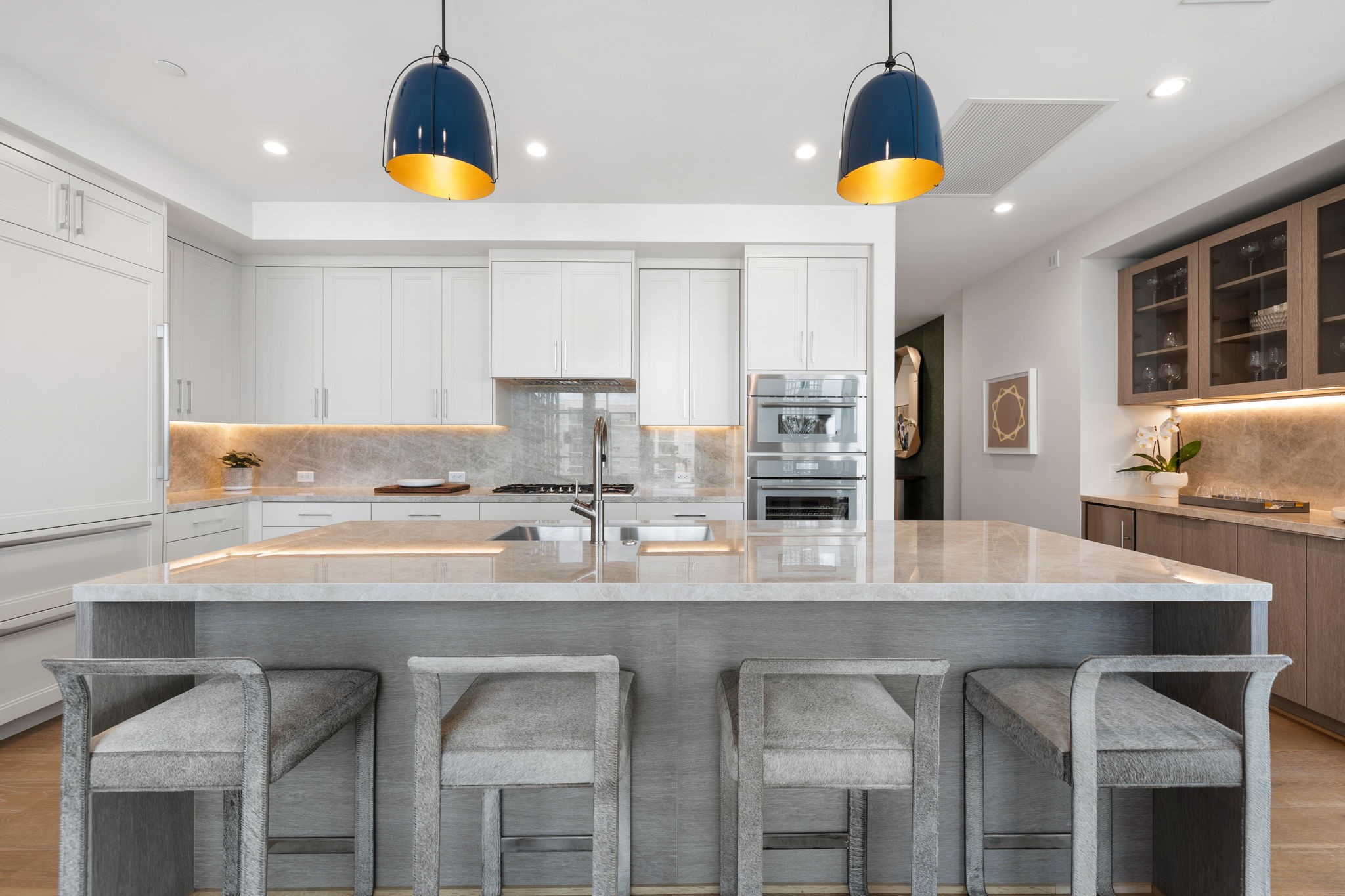 5656 San Felipe Street, Unit 1205 Houston, TX 77056 - Photo 24 of 45 a kitchen with a sink cabinets and counter