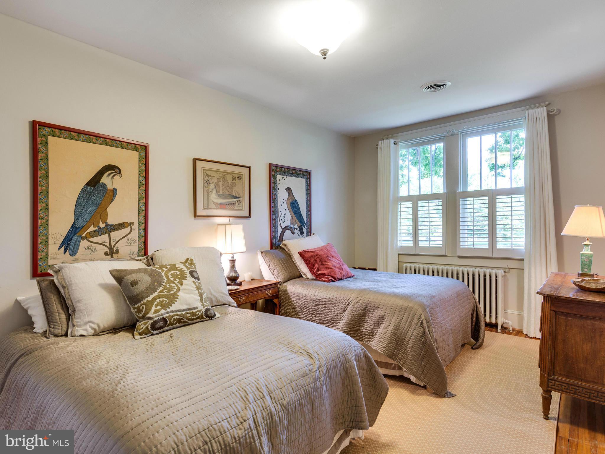 2776 Chain Bridge Road Vienna, VA 22181 - Photo 20 of 30 Bedroom