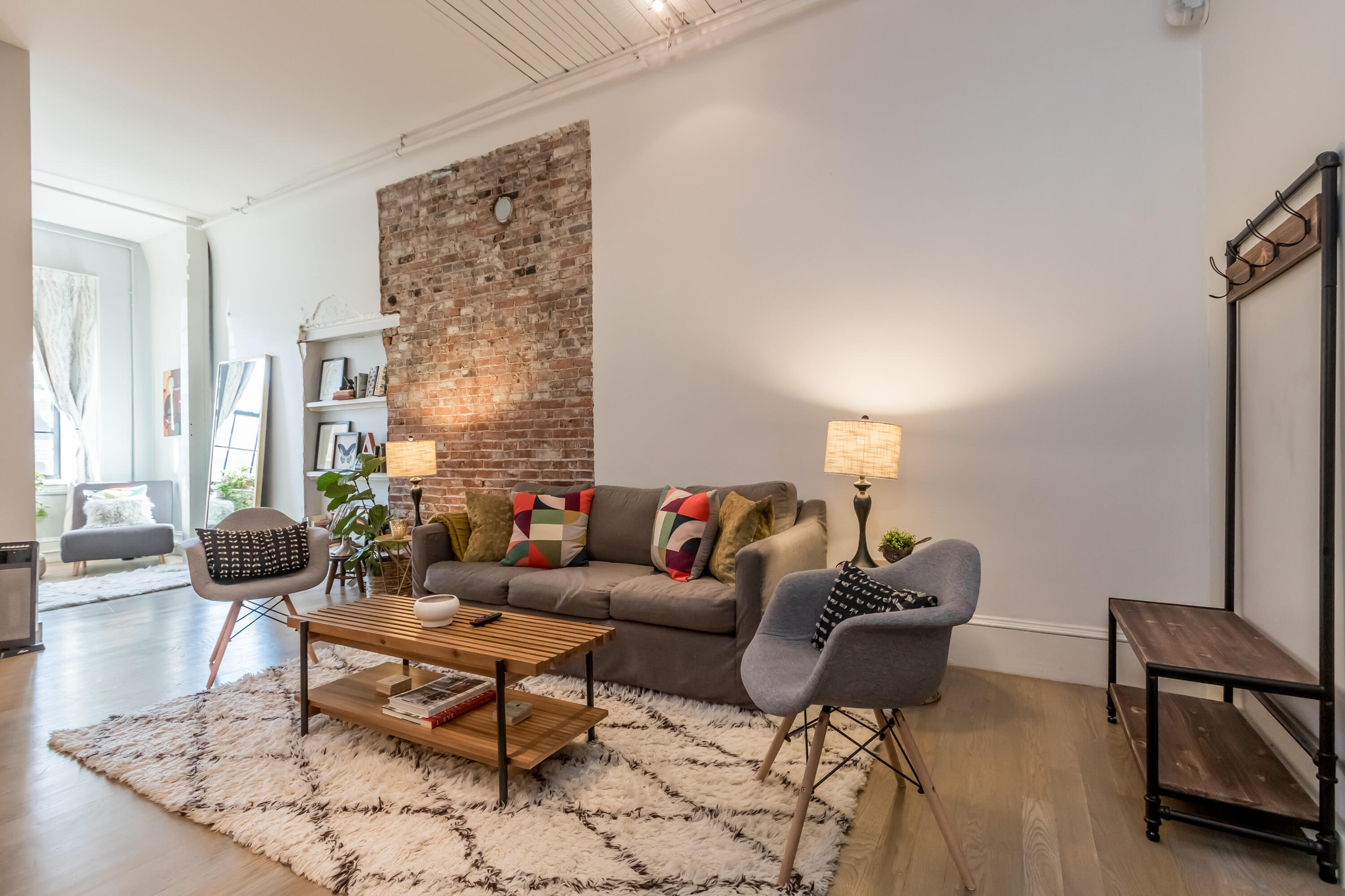 10 Exchange Street, Unit 307 Portland, ME 04101 - Photo 8 of 29 Living Room