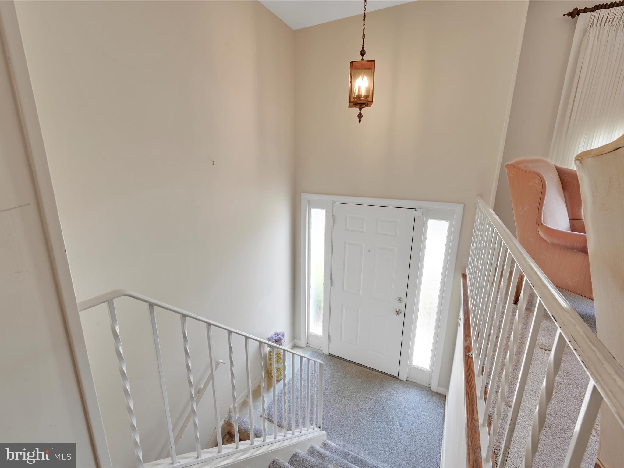 411 Governor Drive Reading, PA 19607 - Photo 3 of 32 Entry