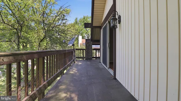 $3,390 | 18925 Lindenhouse Road, Gaithersburg, MD 20879