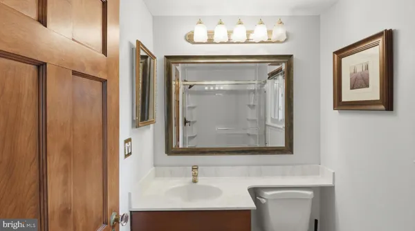 $3,390 | 18925 Lindenhouse Road, Gaithersburg, MD 20879
