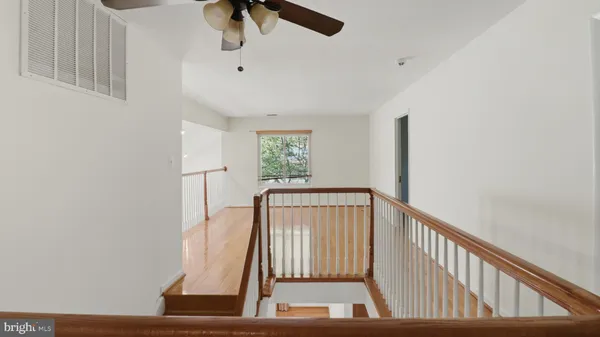 $3,390 | 18925 Lindenhouse Road, Gaithersburg, MD 20879