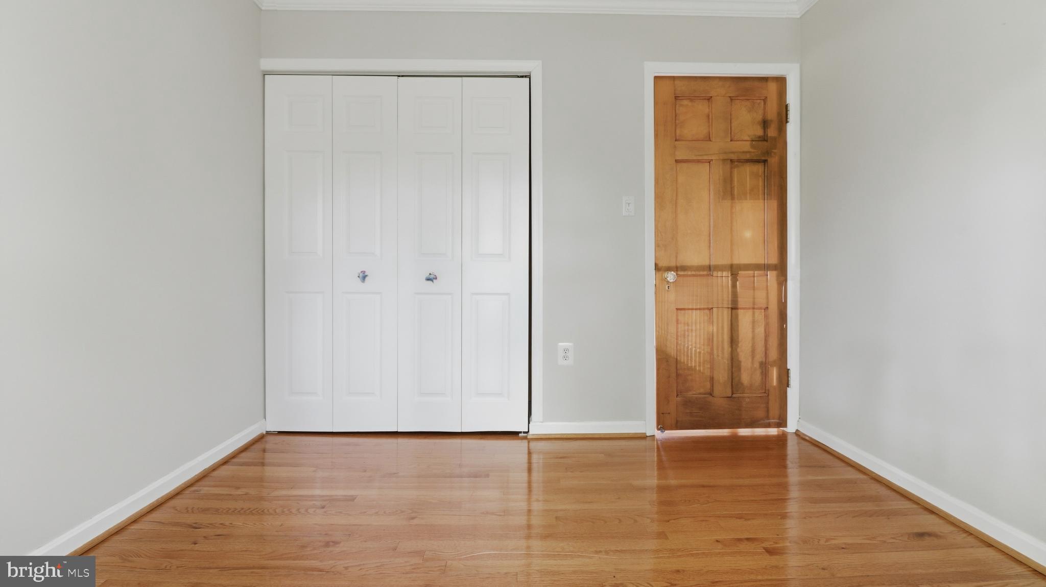 18925 Lindenhouse Road Gaithersburg, MD 20879 - Photo 22 of 49