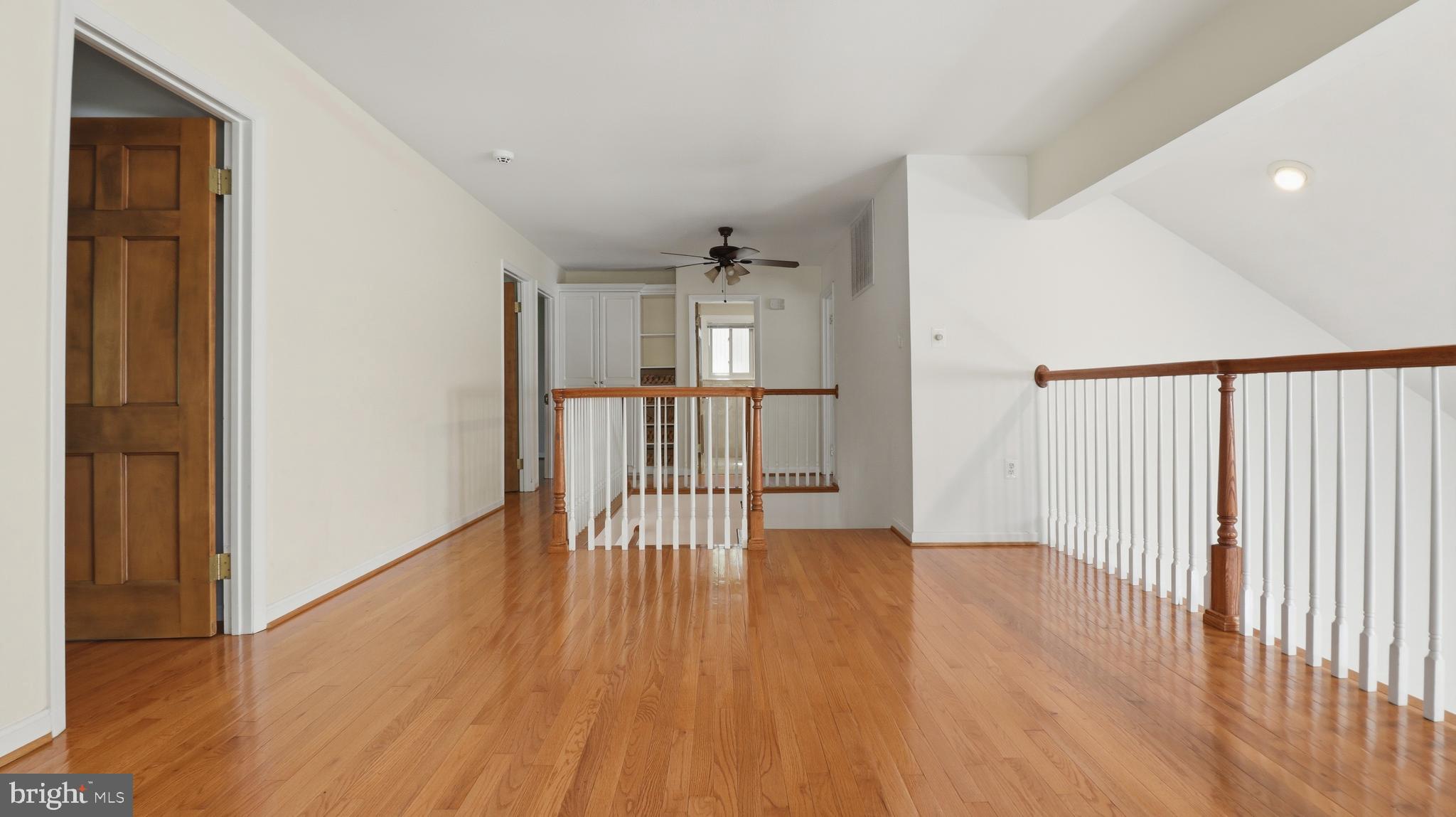 18925 Lindenhouse Road Gaithersburg, MD 20879 - Photo 29 of 49