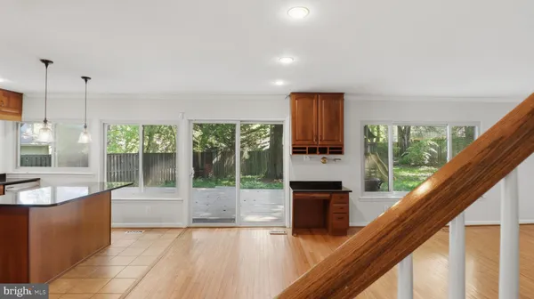 $3,390 | 18925 Lindenhouse Road, Gaithersburg, MD 20879