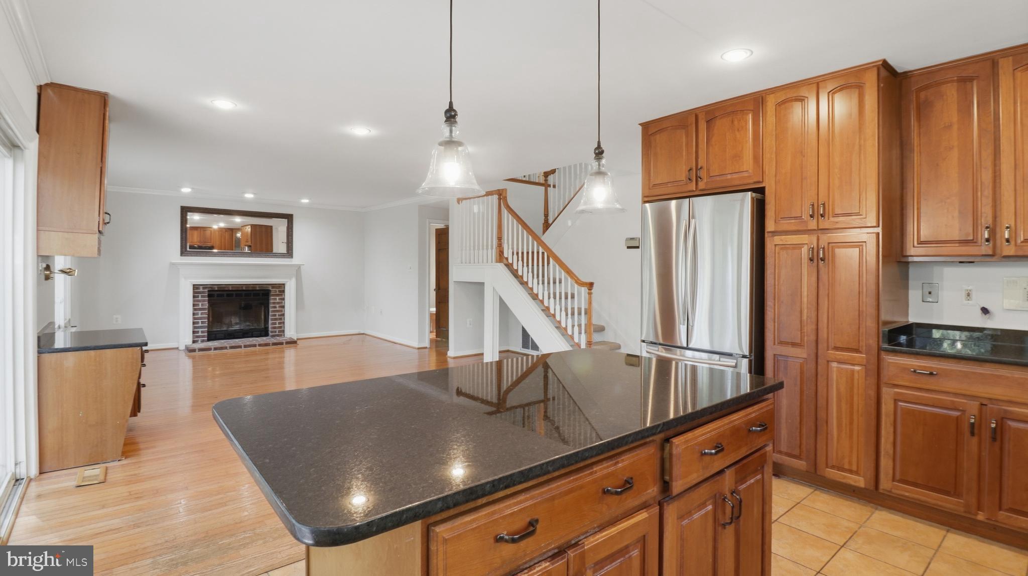 18925 Lindenhouse Road Gaithersburg, MD 20879 - Photo 38 of 49