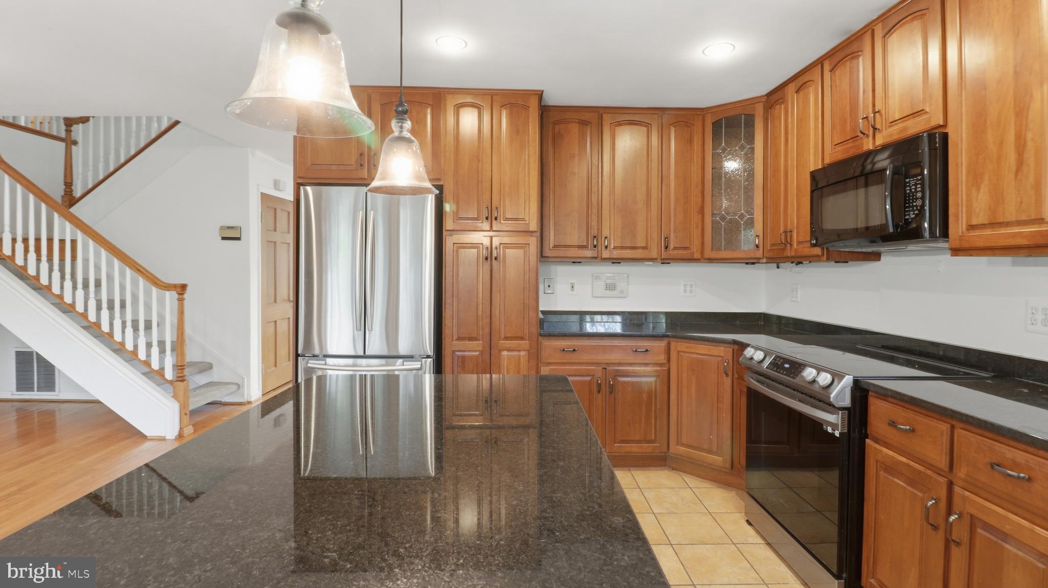 18925 Lindenhouse Road Gaithersburg, MD 20879 - Photo 39 of 49