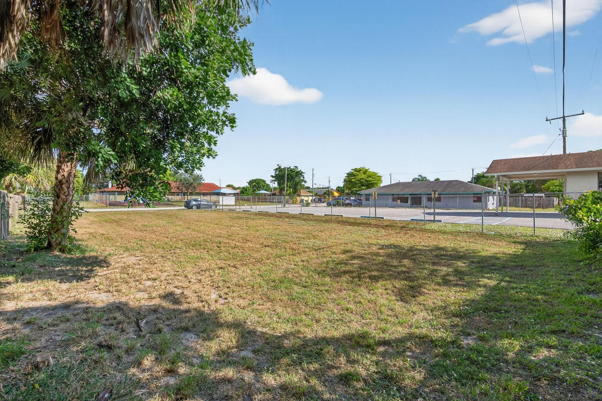 Tbd West 9th Street Riviera Beach, FL 33404 - Photo 9 of 10 a view of an ocean