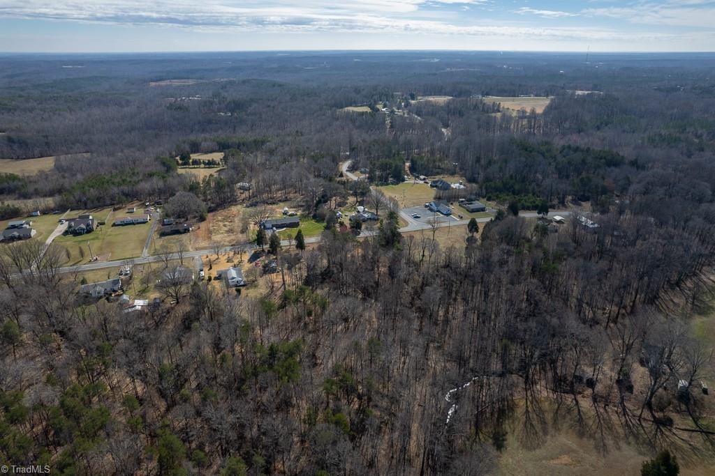 1269 Grooms Road Reidsville, NC 27320 - Photo 23 of 31 Gallery Image 23