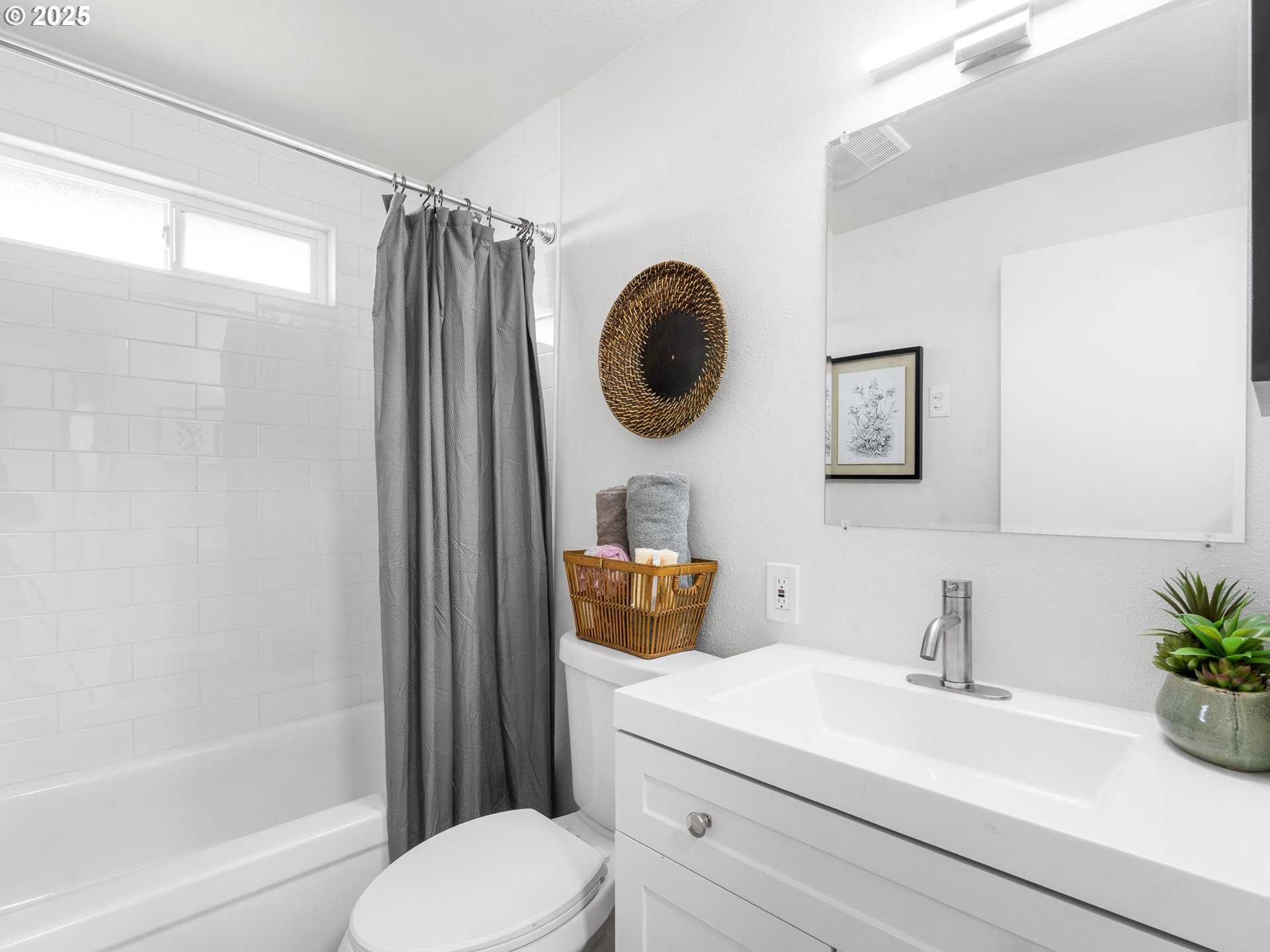 3980 Southwest 208th Court Beaverton, OR 97078 - Photo 15 of 30