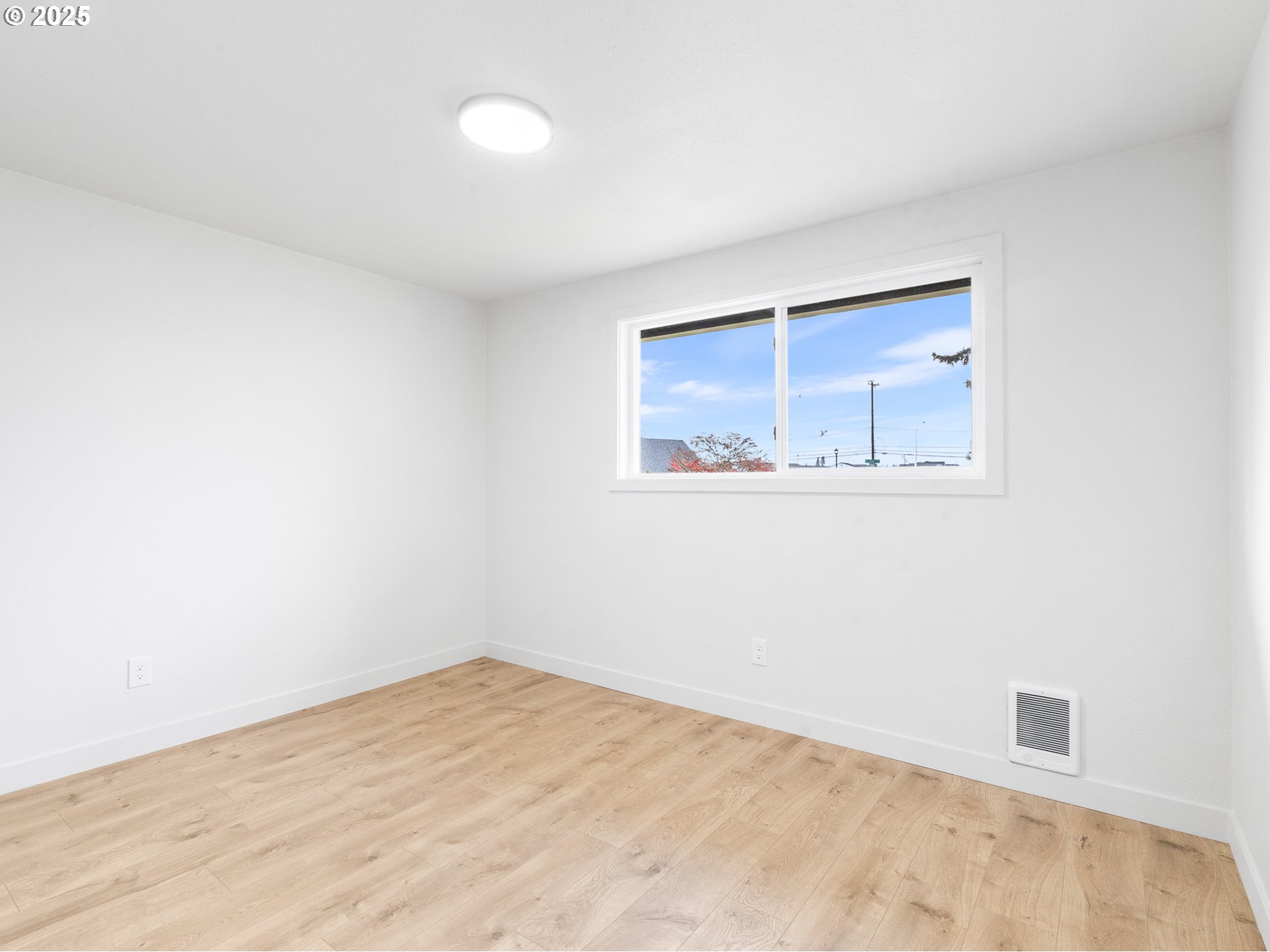 3980 Southwest 208th Court Beaverton, OR 97078 - Photo 17 of 30