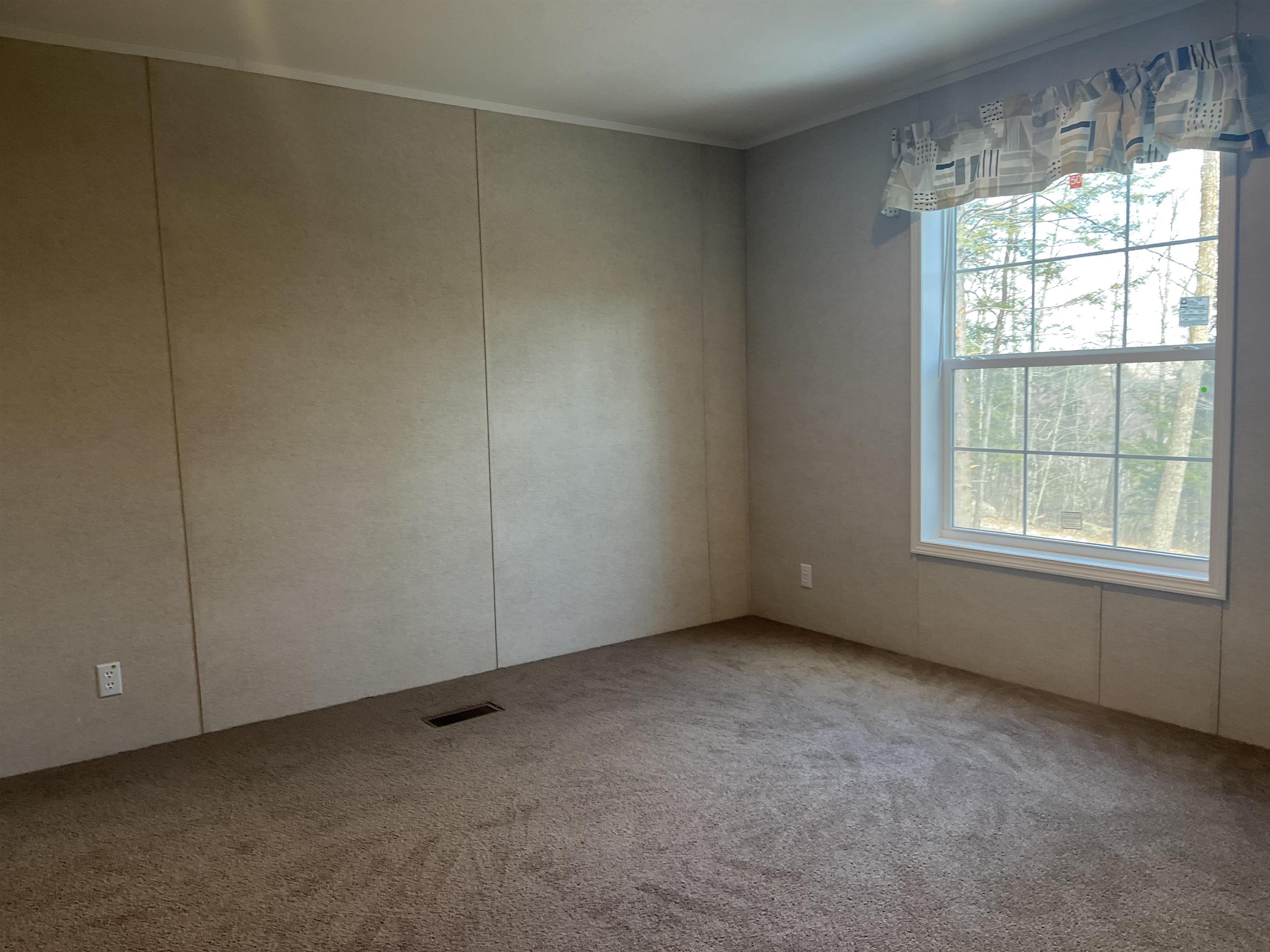 216 Paulson Road Farmington, NH 03835 - Photo 12 of 32 Gallery Image 12