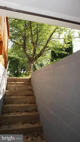 $3,000 | 1061 Berkley Drive, Sykesville, MD 21784