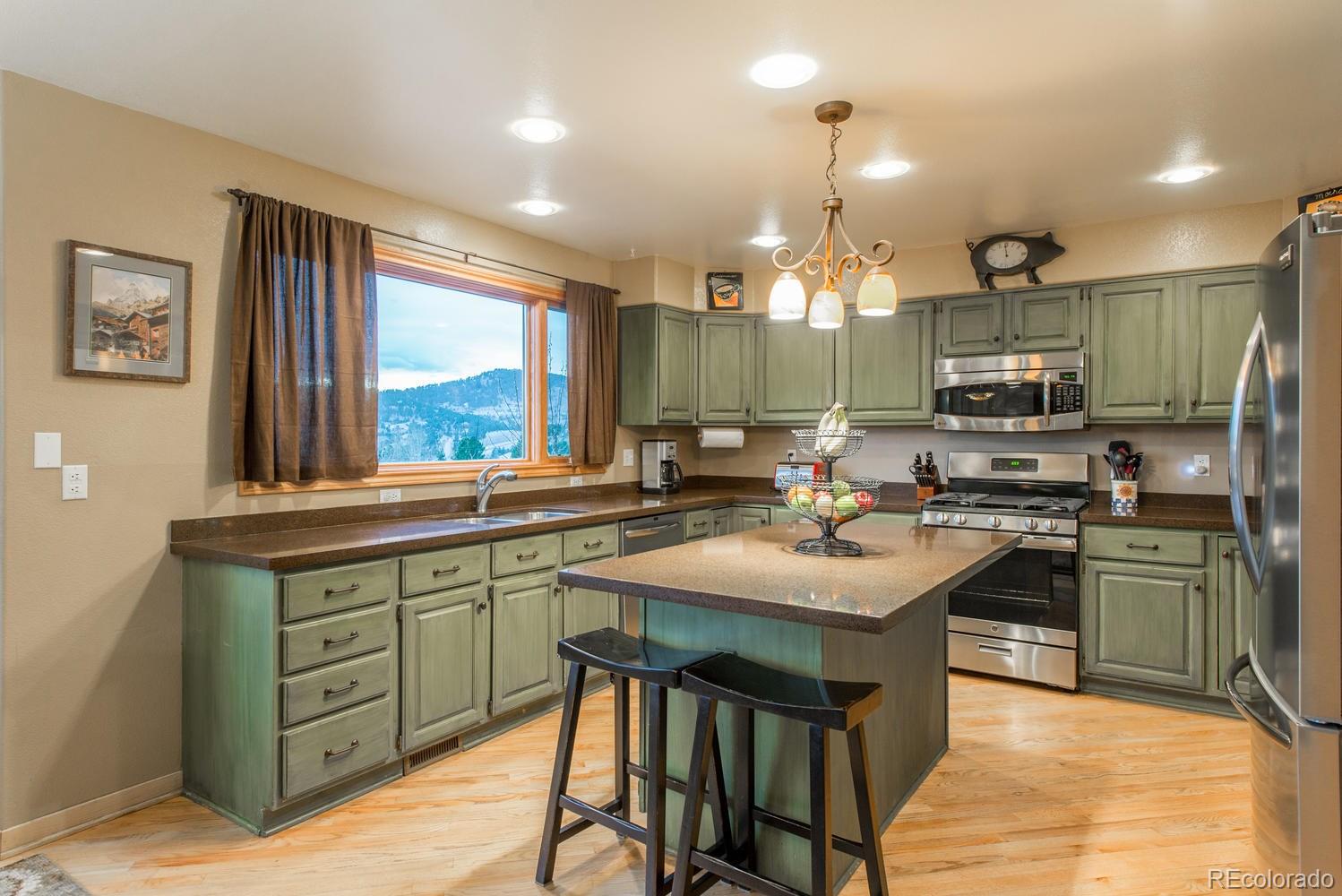 397 Monte Vista Road Golden, CO 80401 - Photo 9 of 35 Gallery Image 9