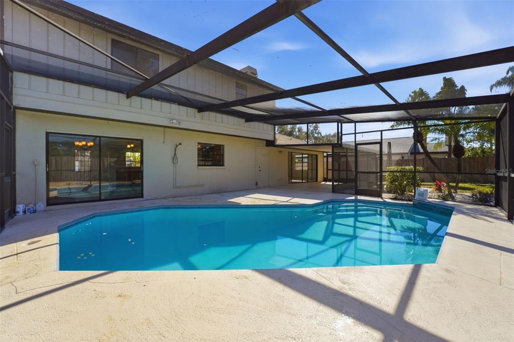 5328 Fox Run Road Sarasota, FL 34231 - Photo 23 of 27