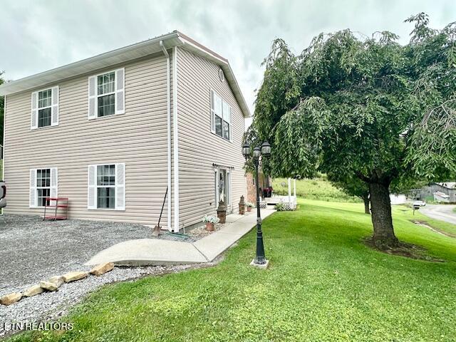554 McLin Hollow Road Rose Hill, VA 24281 - Photo 6 of 26 side view