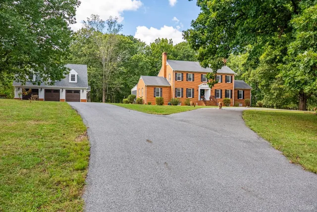 $675,900 | 1765 Winesap Road, Madison Heights, VA 24572