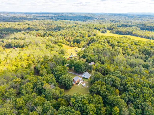 $675,900 | 1765 Winesap Road, Madison Heights, VA 24572