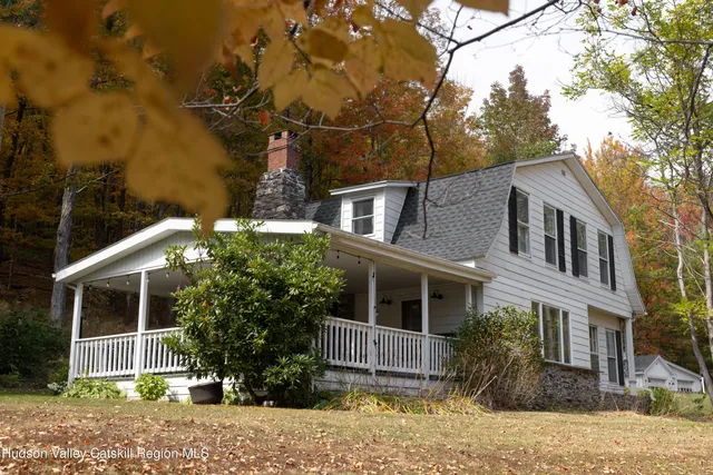 $581,250 | 528 Highway 296, Windham, NY 12439