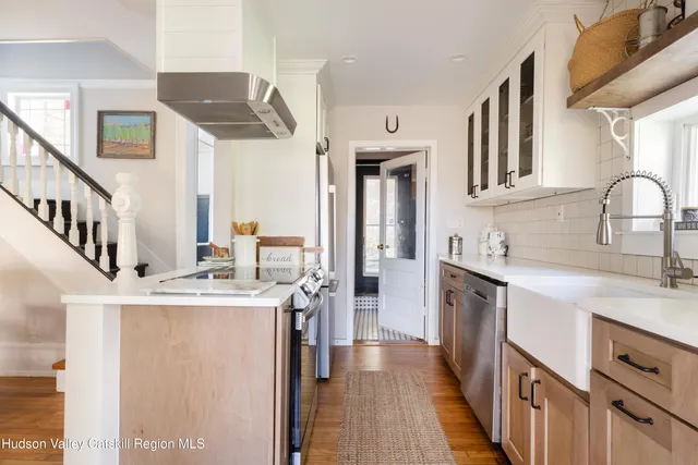 $581,250 | 528 Highway 296, Windham, NY 12439