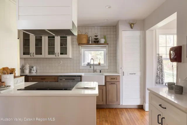 $581,250 | 528 Highway 296, Windham, NY 12439