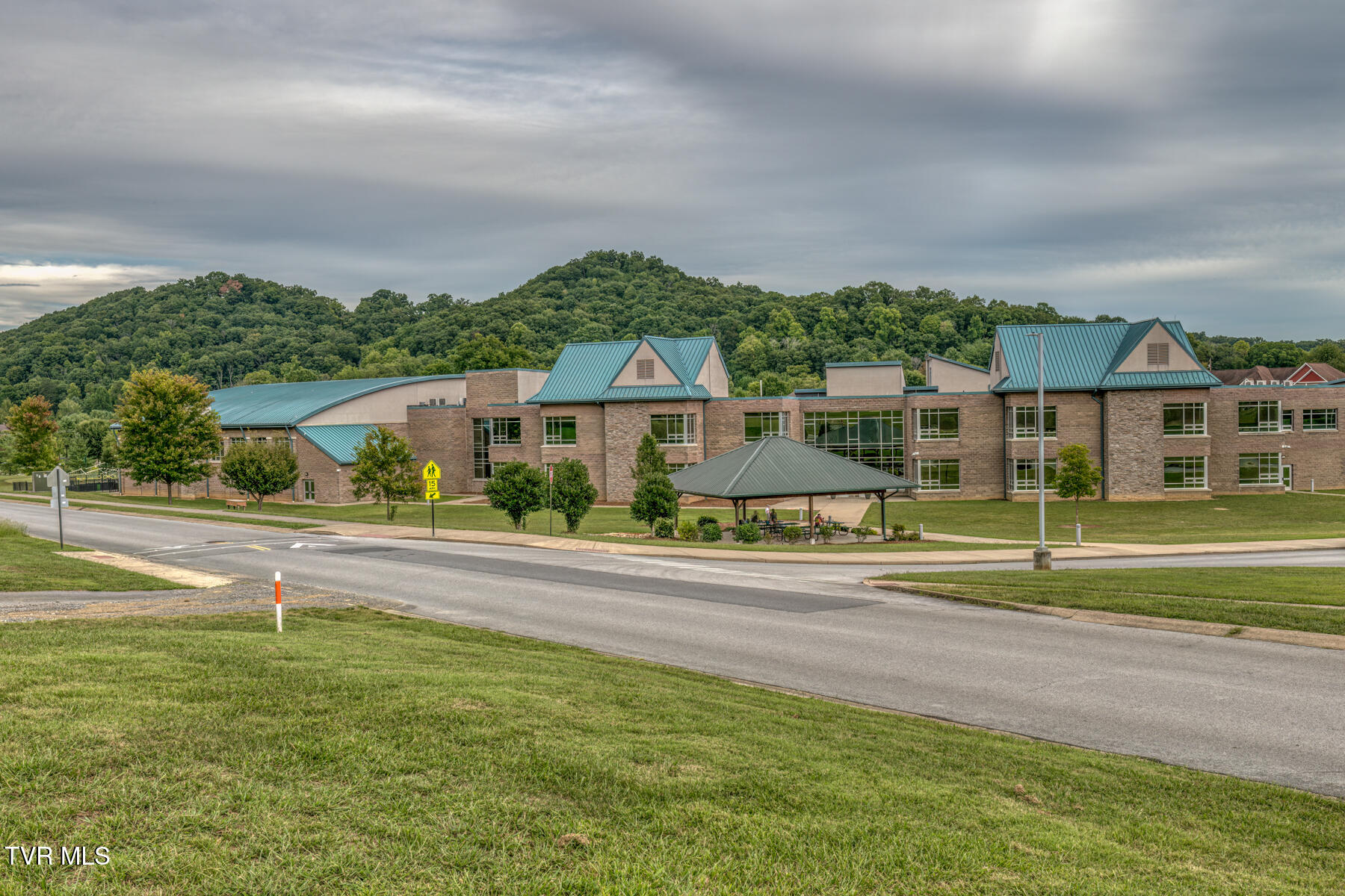 2409 Edinburgh Channel Road Kingsport, TN 37664 - Photo 60 of 64 2409 Edinburgh Channel Rd-58