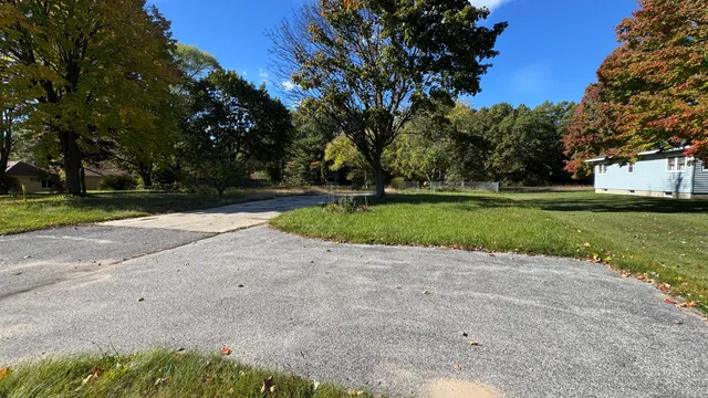 $69,000 | 2876 Highway 31, Manistee, MI 49660