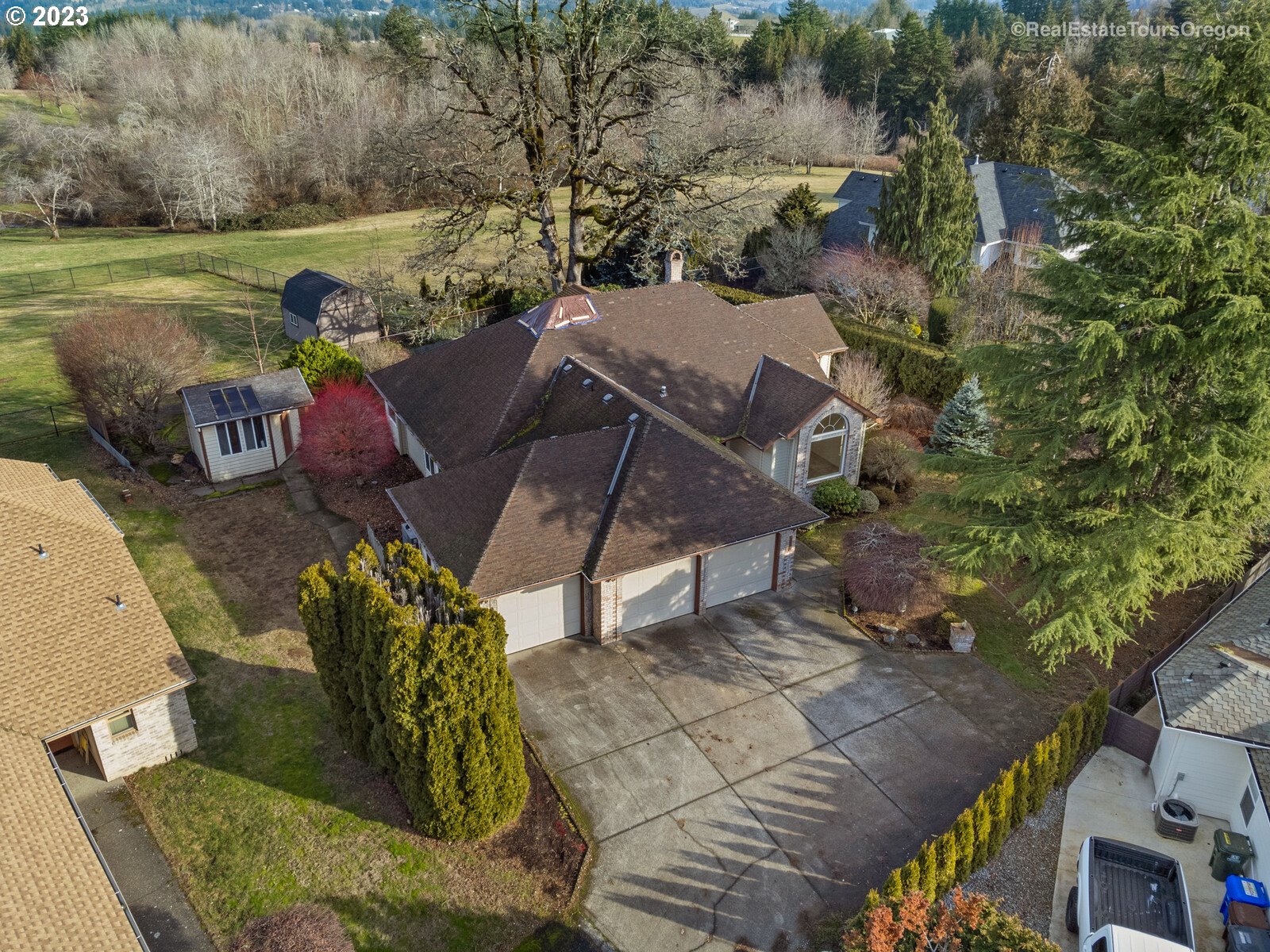 5161 Southeast Powell Valley Road Gresham, OR 97080 - Photo 28 of 32 an aerial view of a house having yard