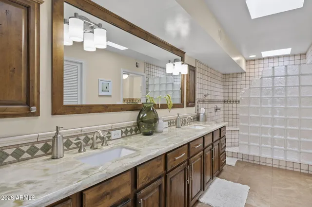 $1,495,000 | 5801 North 25th Place, Phoenix, AZ 85016