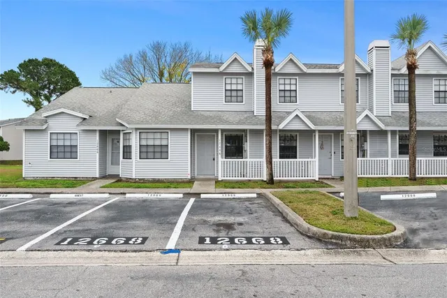 $1,945 | 12668 Castle Hill Drive, Tampa, FL 33624
