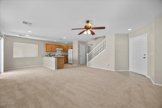 $1,750 | 6071 Carlisle Crest Lane, Las Vegas, NV 89139