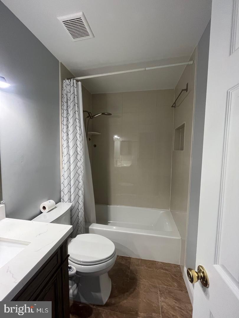 5102 Nantucket Road College Park, MD 20740 - Photo 9 of 17 Gallery Image 9