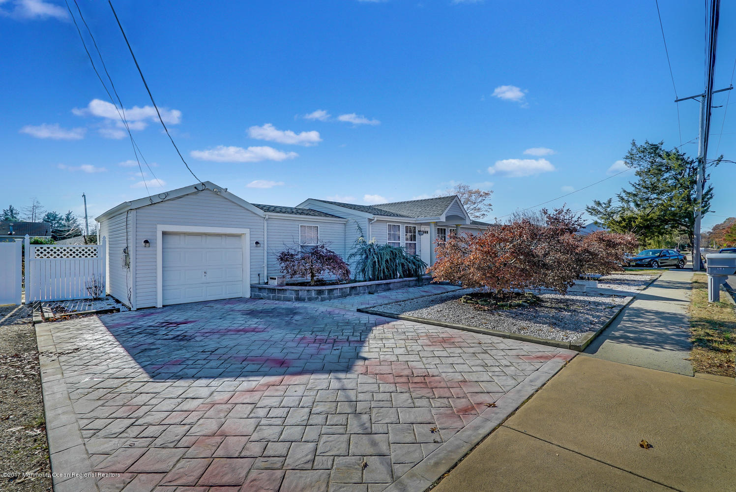 161 Silver Bay Road Toms River, NJ 08753 - Photo 3 of 27 161 Silver Bay Rd Toms River-large-003-2