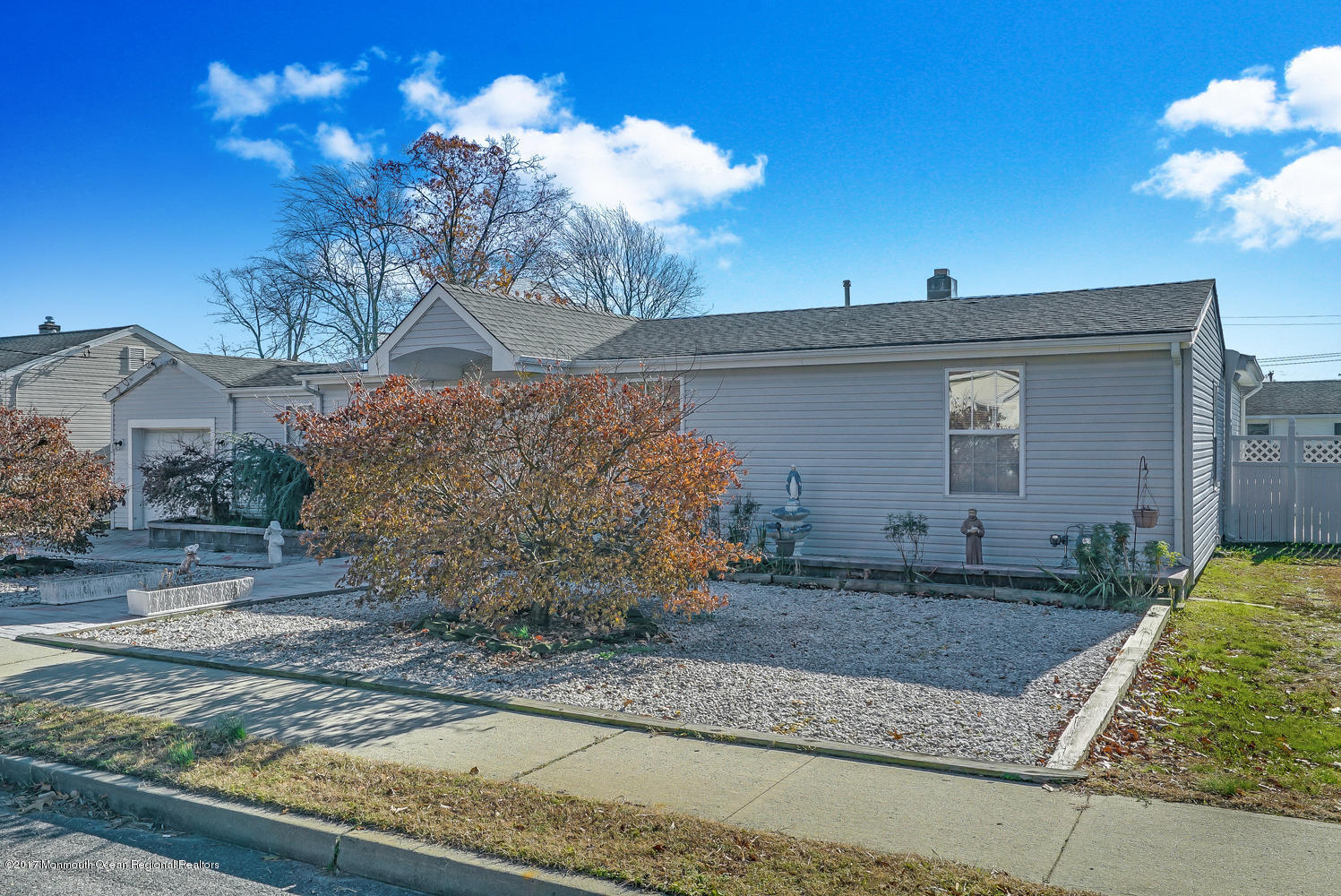 161 Silver Bay Road Toms River, NJ 08753 - Photo 4 of 27 161 Silver Bay Rd Toms River-large-004-2